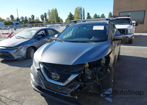 2021 Nissan Rogue Sport Sl Fwd Xtronic Cvt z USA, uszkodzony, nr VIN JN1BJ1CV5MW314249